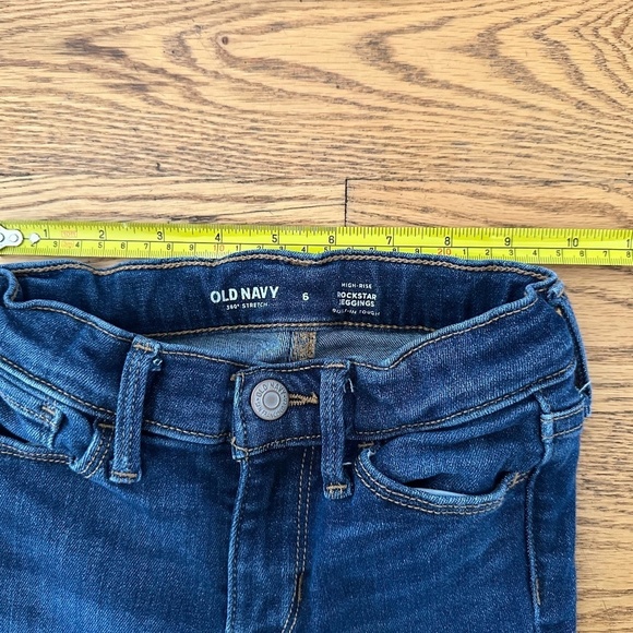 Old Navy  High-Waisted Rockstar 360° Stretch Jeggings for Girls (Size 6) - Picture 9 of 10